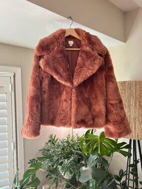 A New Day Amber Brown Faux Fur Coat Size Small Plush Crop Jacket Like New